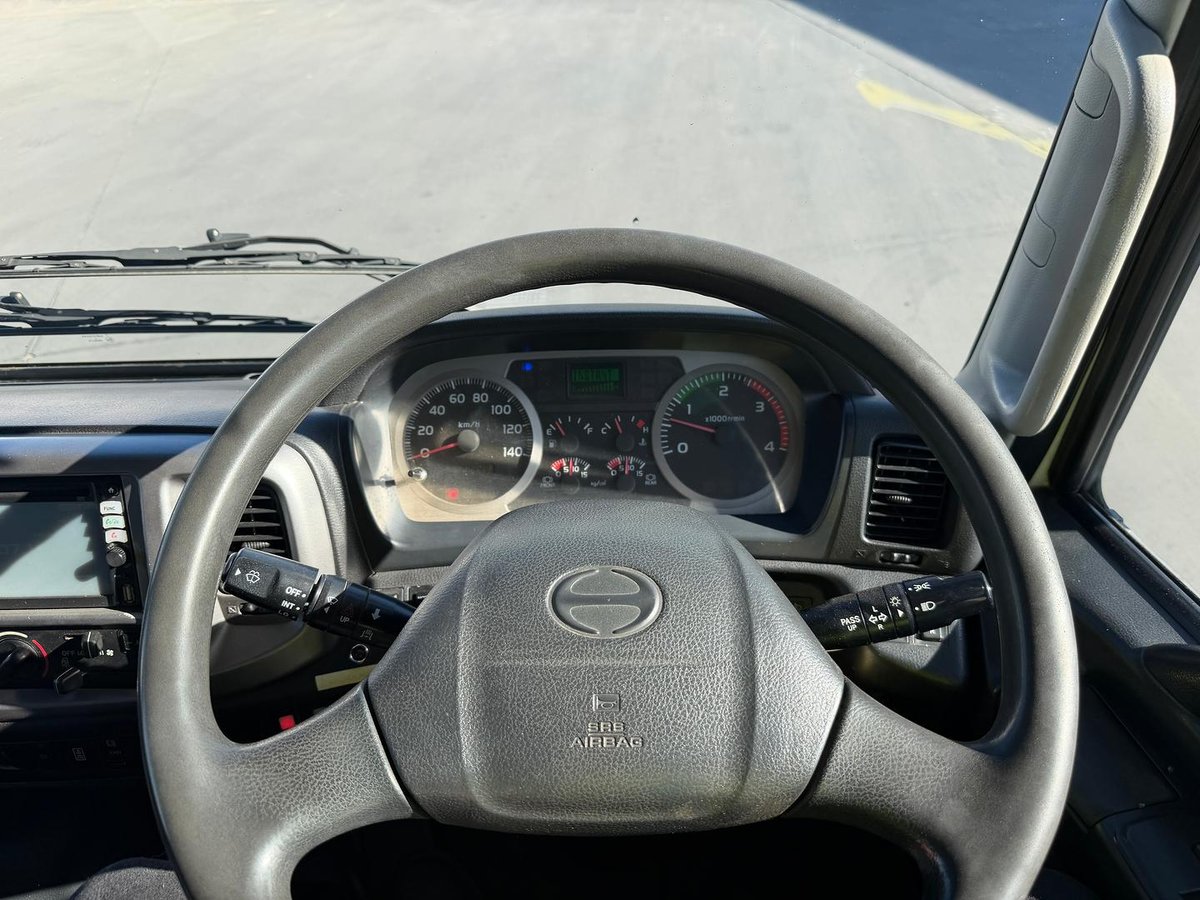 2012 Hino Fd 1124 FD 1124 image 16