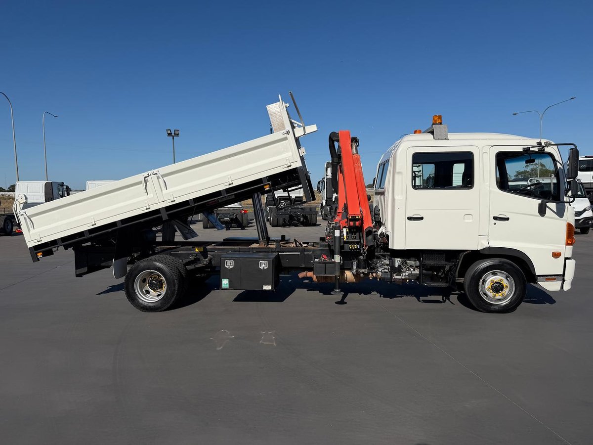 2012 Hino Fd 1124 FD 1124 image 19