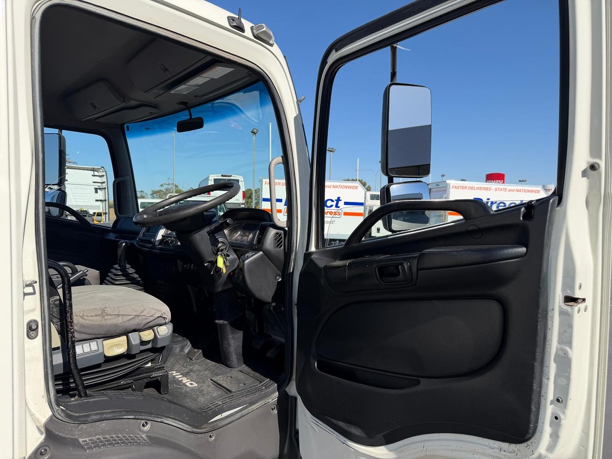 2012 Hino Fd 1124 FD 1124 image 25
