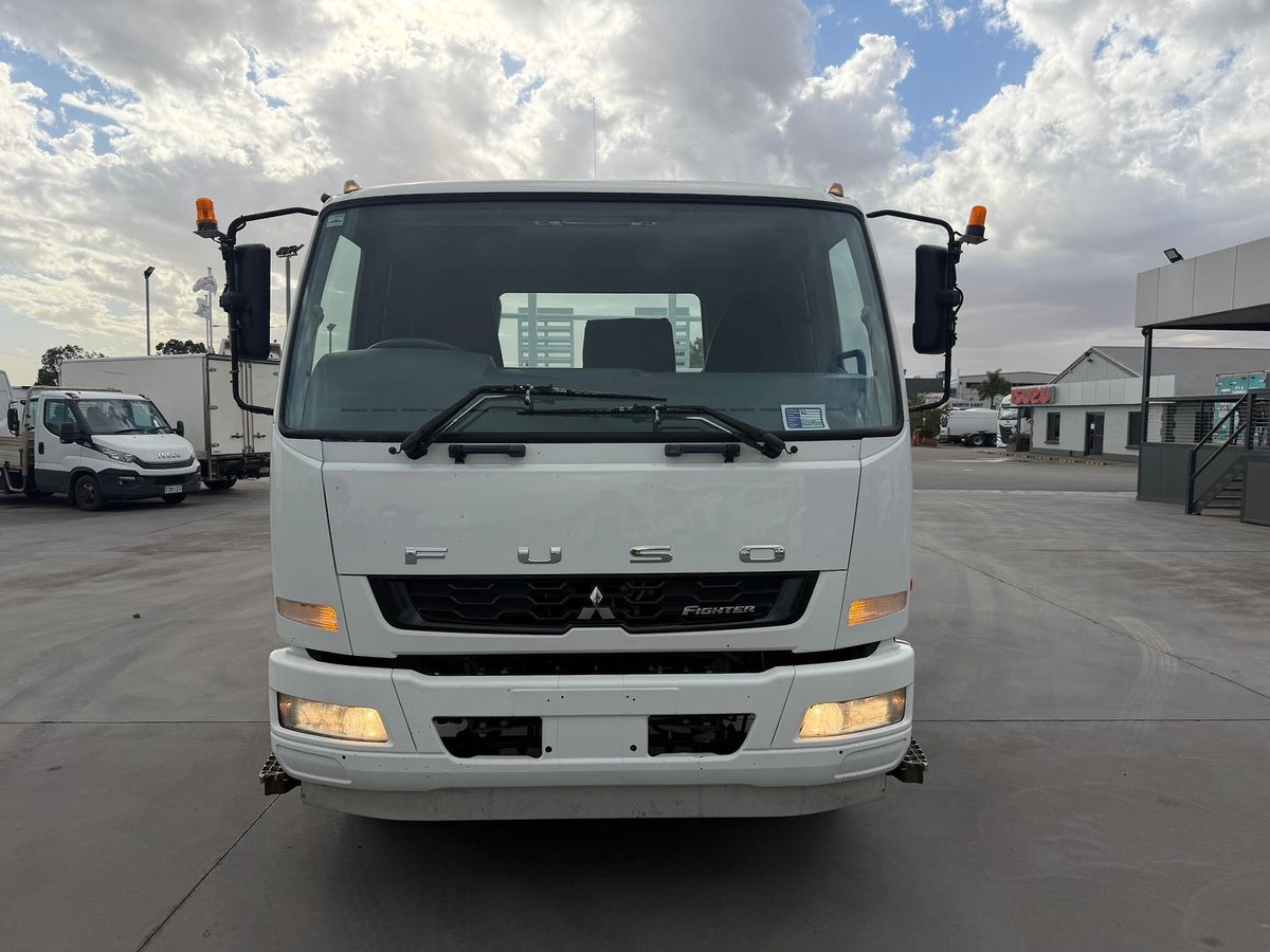 2012 Fuso Fighter 1627 image 2