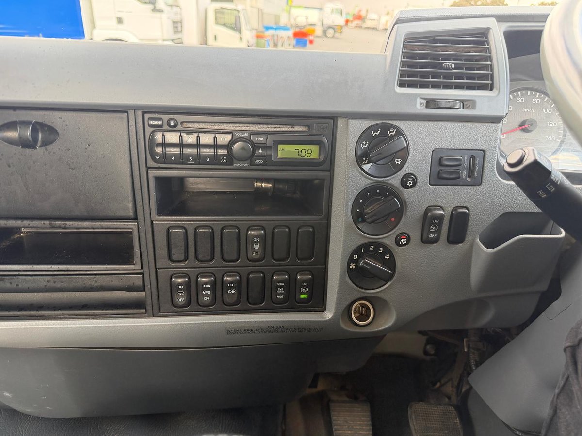2012 Fuso Fighter 1627 image 20