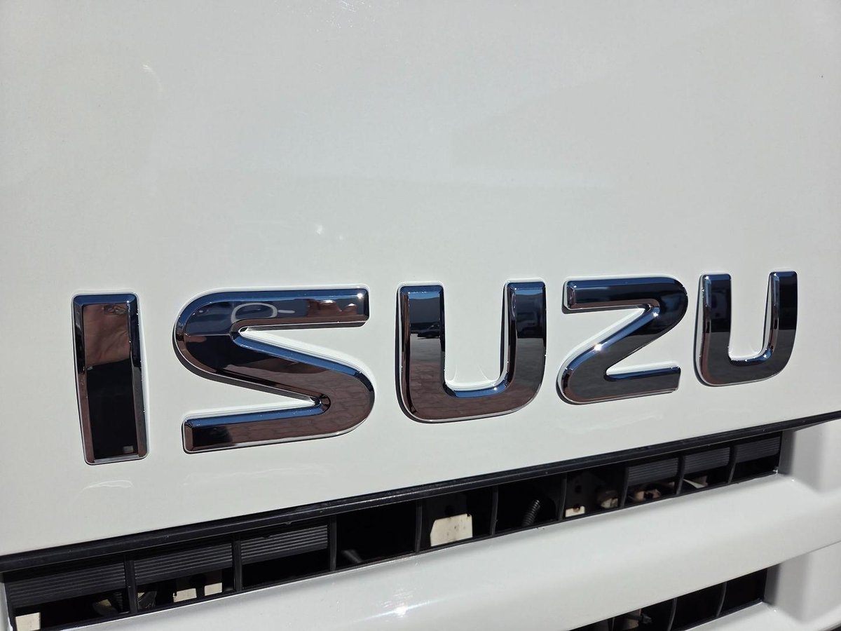 2008 Isuzu Fvm1400 6X2 14 Ton Tray image 14