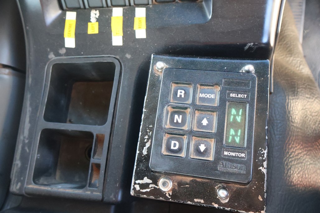 2019 Isuzu Cxz 240-460 image 17