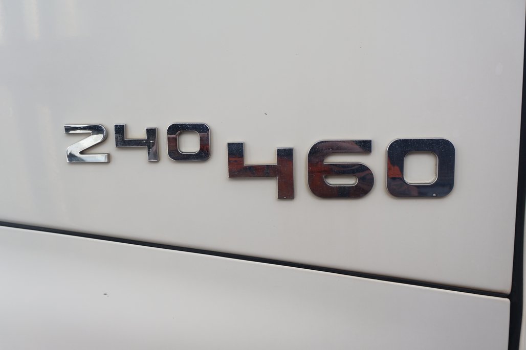 2019 Isuzu Cxz 240-460 image 22