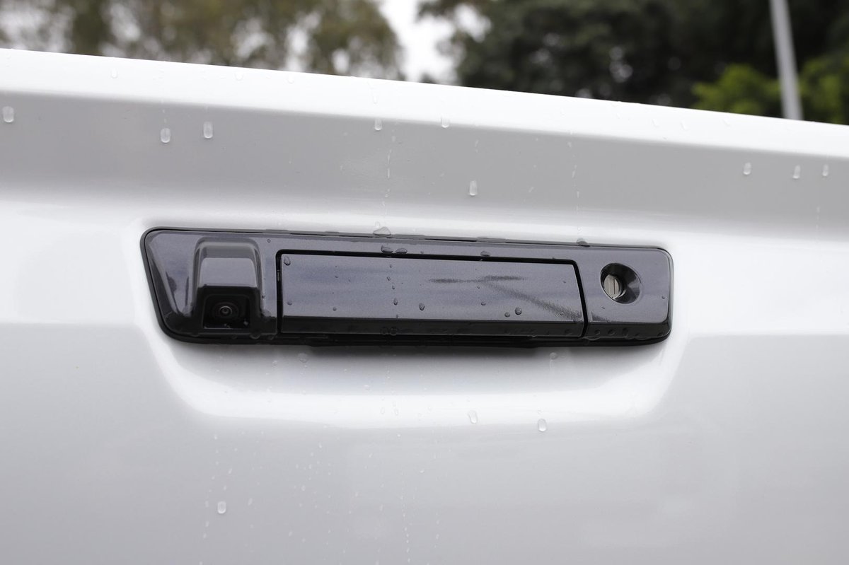 2025 Isuzu D-max X-terrain My25.5 4x4 Dual Range image 12