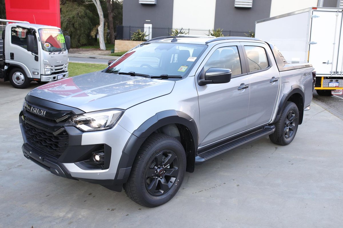 2025 Isuzu D-MAX X-TERRAIN MY25.5 4X4 Dual Range image 7