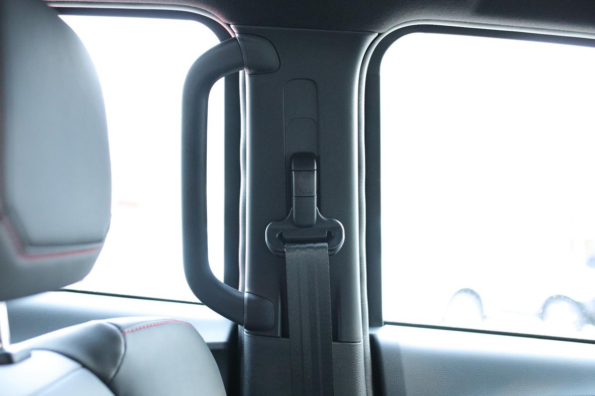 2025 Isuzu D-MAX X-TERRAIN MY25.5 4X4 Dual Range image 33