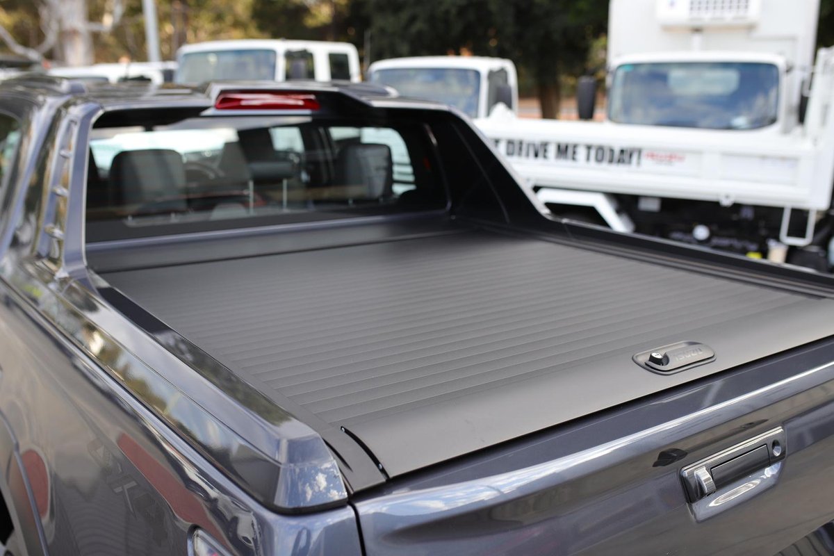 2025 Isuzu D-MAX X-TERRAIN MY25.5 4X4 Dual Range image 17