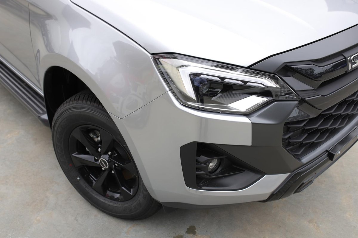2025 Isuzu D-MAX X-RIDER MY25.5 4X4 Dual Range image 12