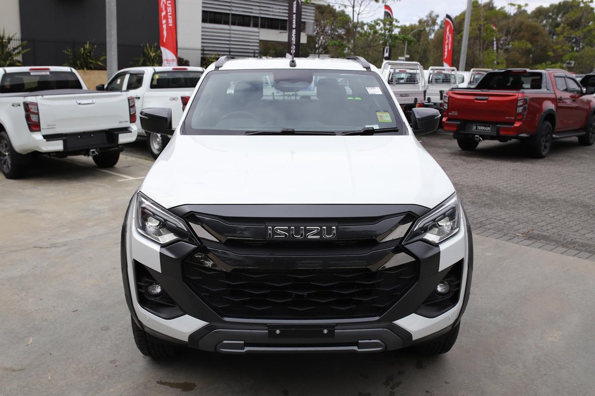 2025 Isuzu D-max X-terrain My25.5 4x4 Dual Range image 8