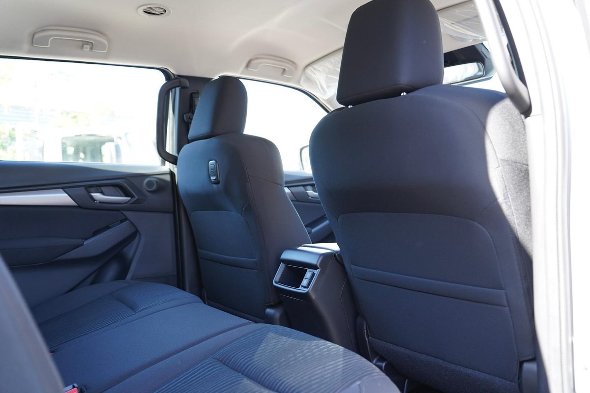 2025 Isuzu MU-X LS-M MY25.5 4X4 Dual Range image 22