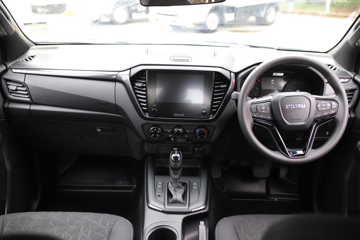 2025 Isuzu D-MAX X-RIDER MY25.5 4X4 Dual Range image 10
