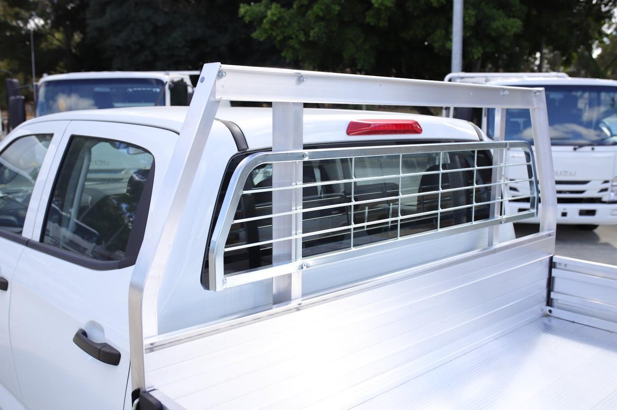 2025 Isuzu D-MAX SX MY25.5 4X4 Dual Range image 13