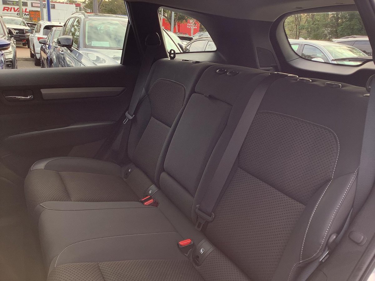 2019 Renault Koleos Life HZG image 13