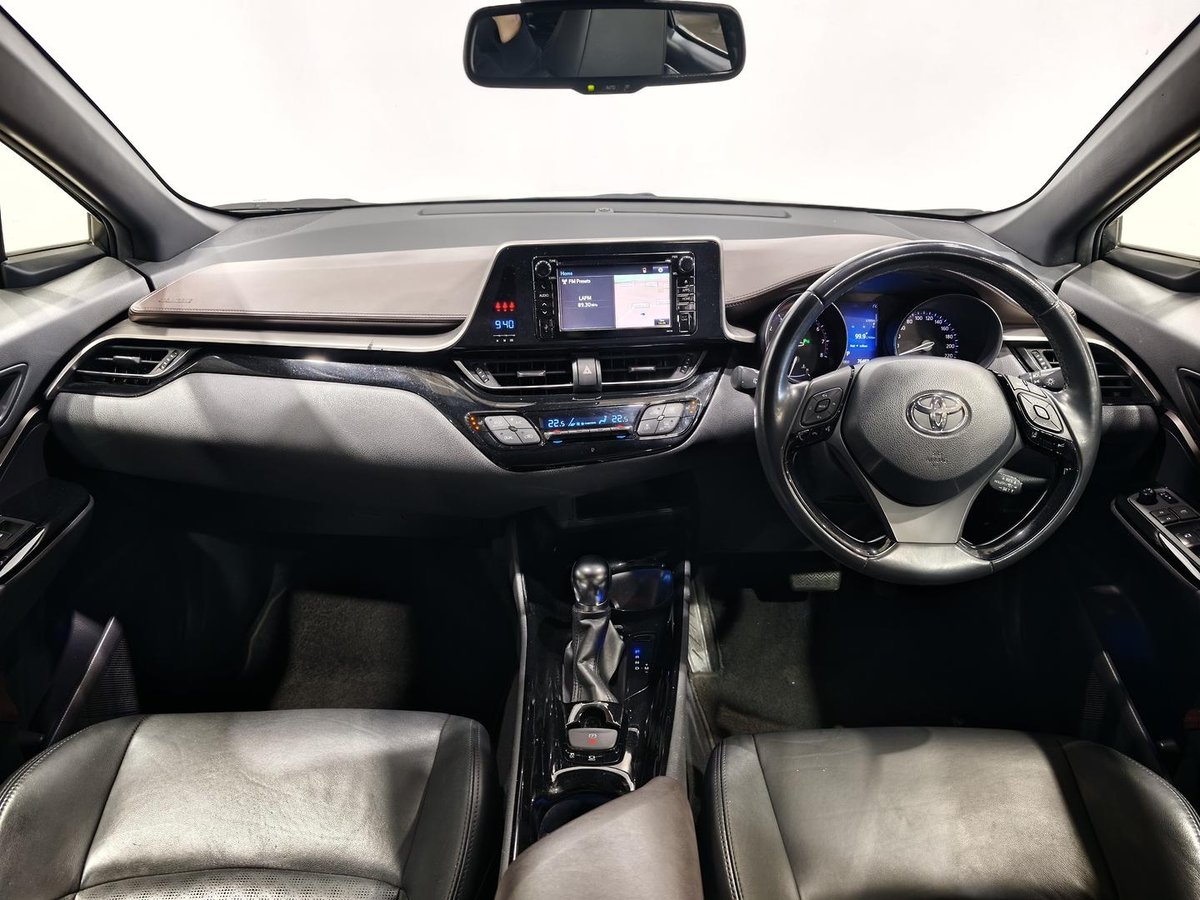 2019 Toyota C-HR Koba NGX10R image 15