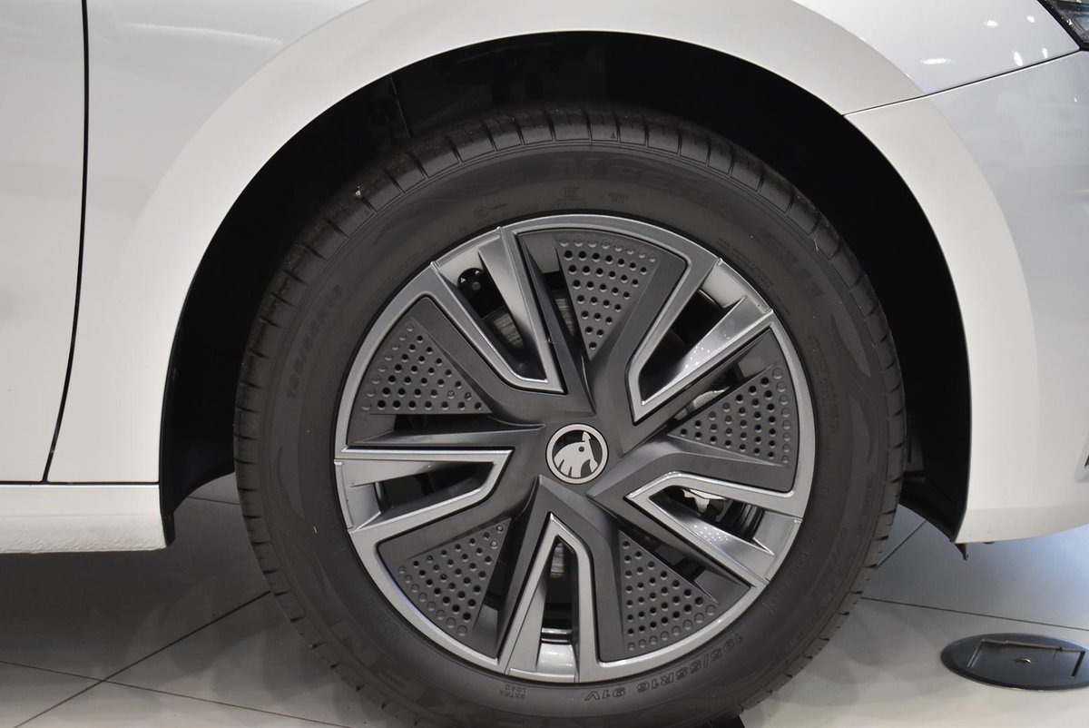 2025 SKODA Fabia 85TSI Select PJ MY26 image 12