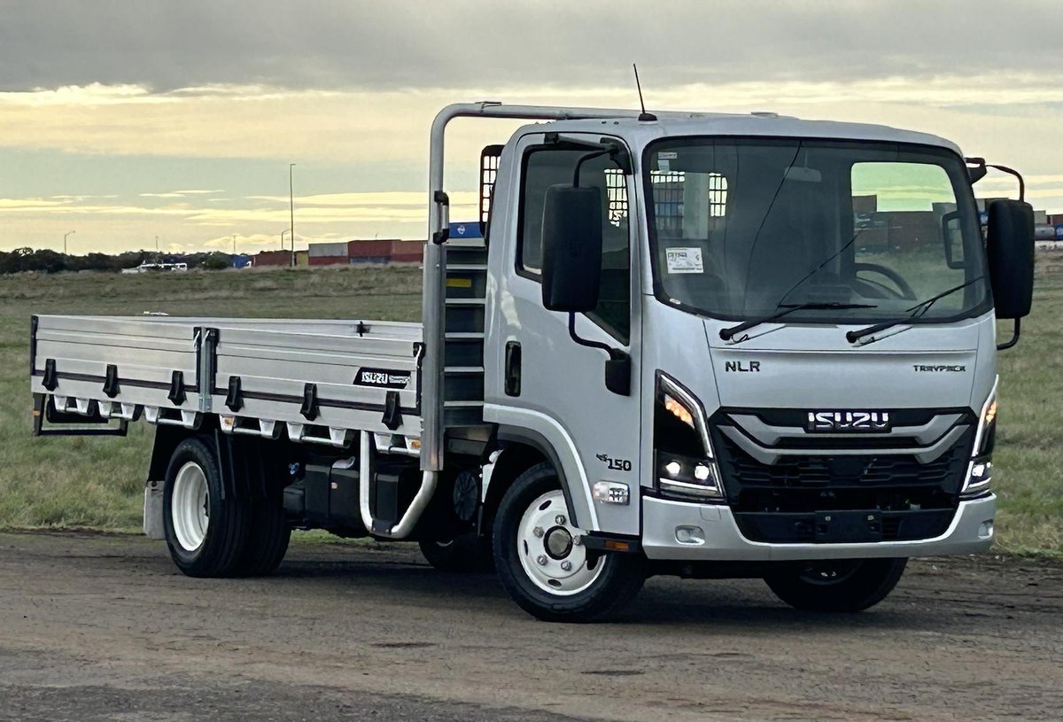 2026 Isuzu N Series Nlr 45-150 Dt D34 Traypack