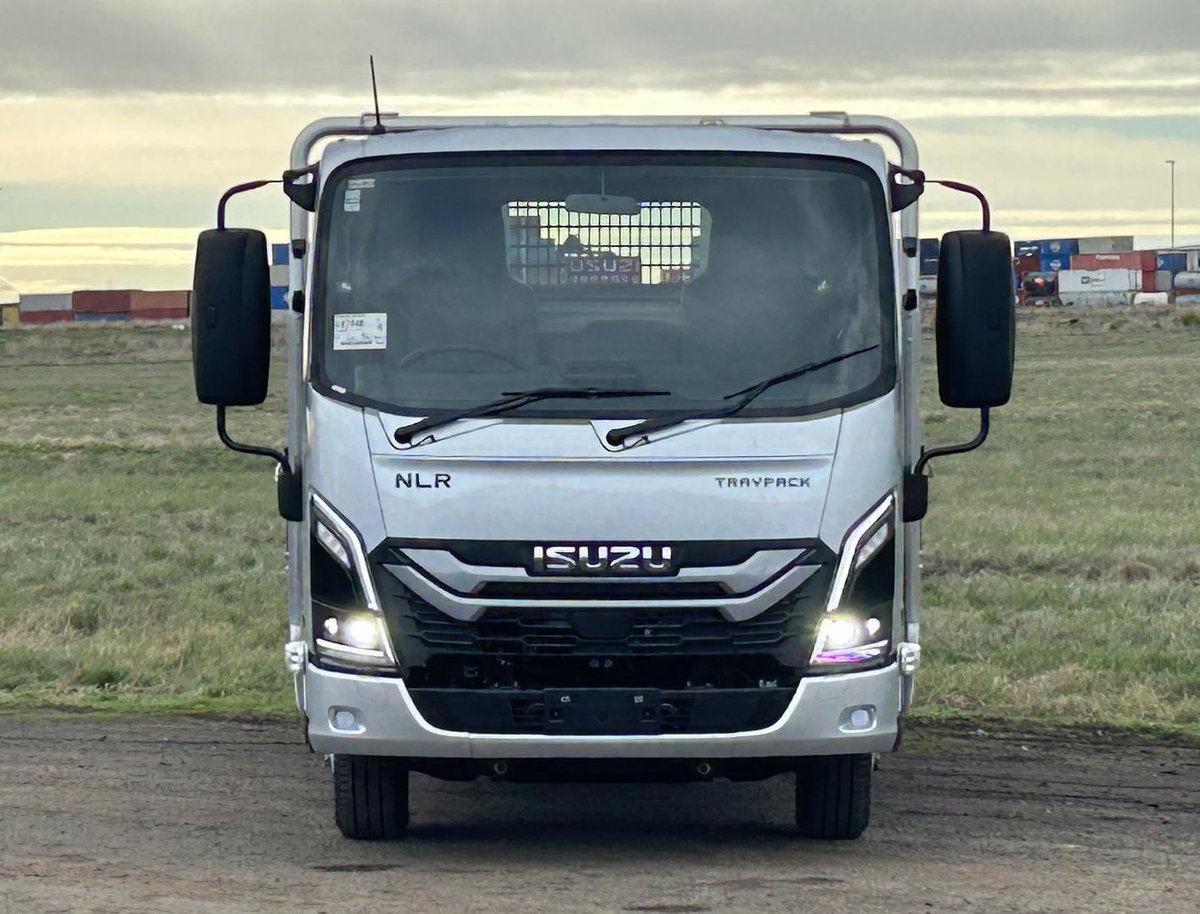 2026 Isuzu N Series Nlr 45-150 Dt D34 Traypack image 3