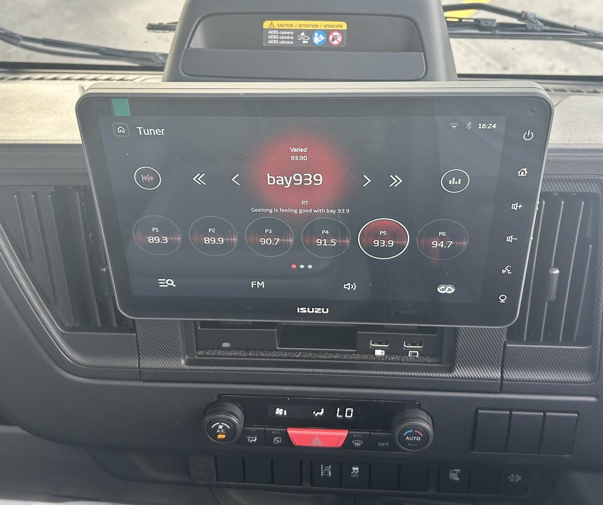 2026 Isuzu N Series Nlr 45-150 Dt D34 Traypack image 8