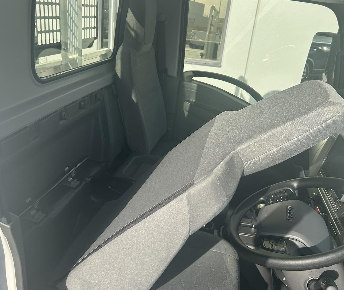 2026 Isuzu N Series Nlr 45-150 Dt D34 Traypack image 12