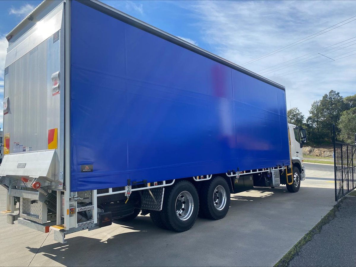 2026 Hino 700 Series FR 2632 image 3