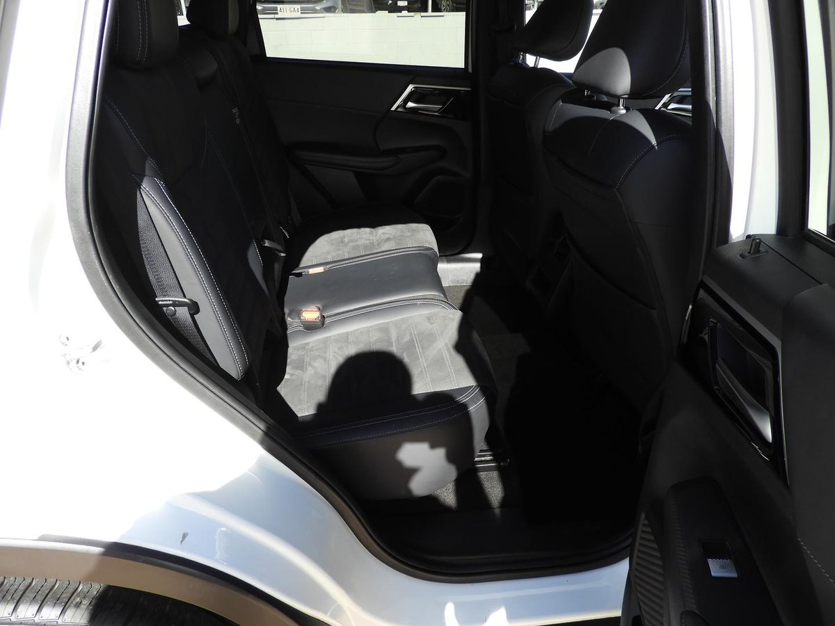 2023 Mitsubishi Outlander Aspire ZM MY23 image 10