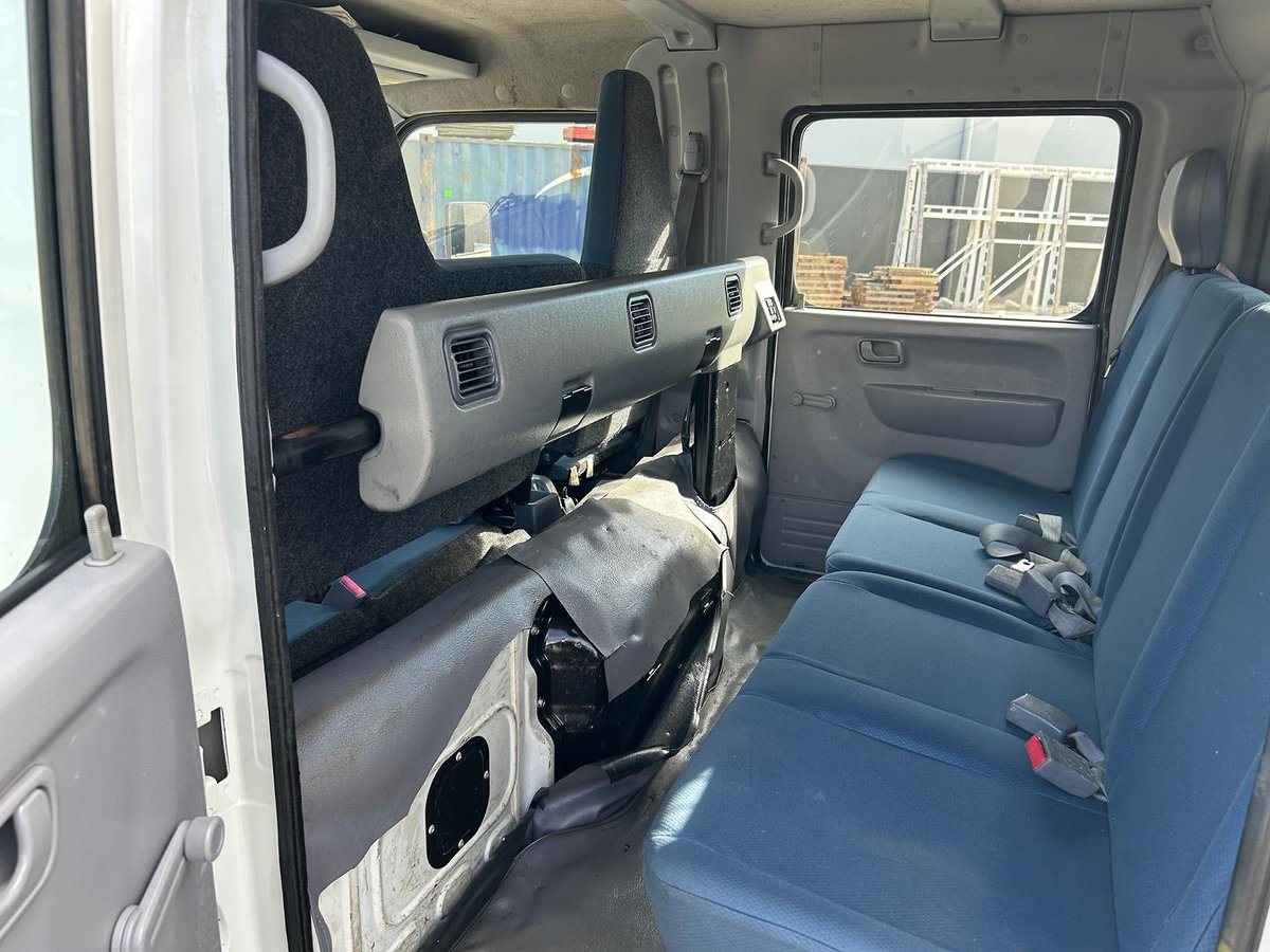 2014 Fuso Canter 918 image 14