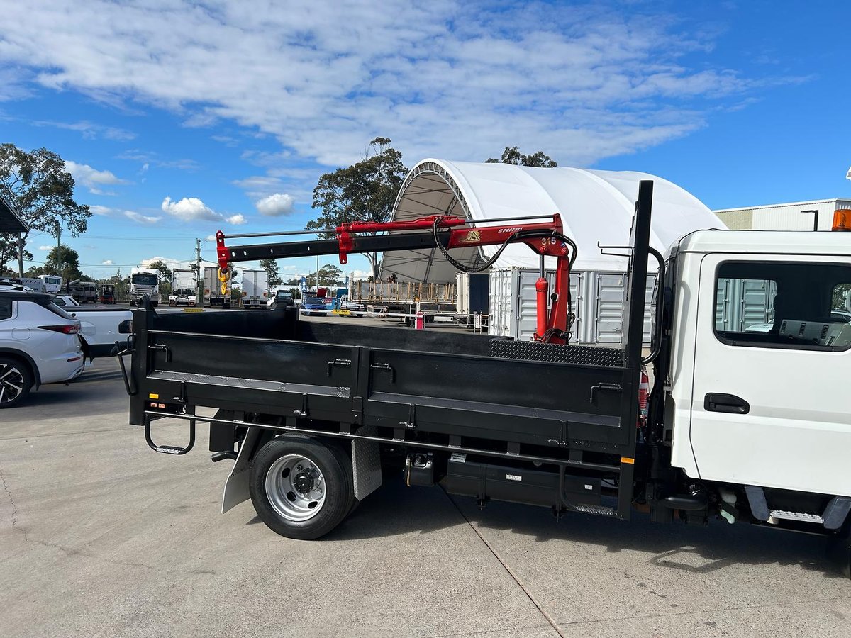 2014 Fuso Canter 918 image 19