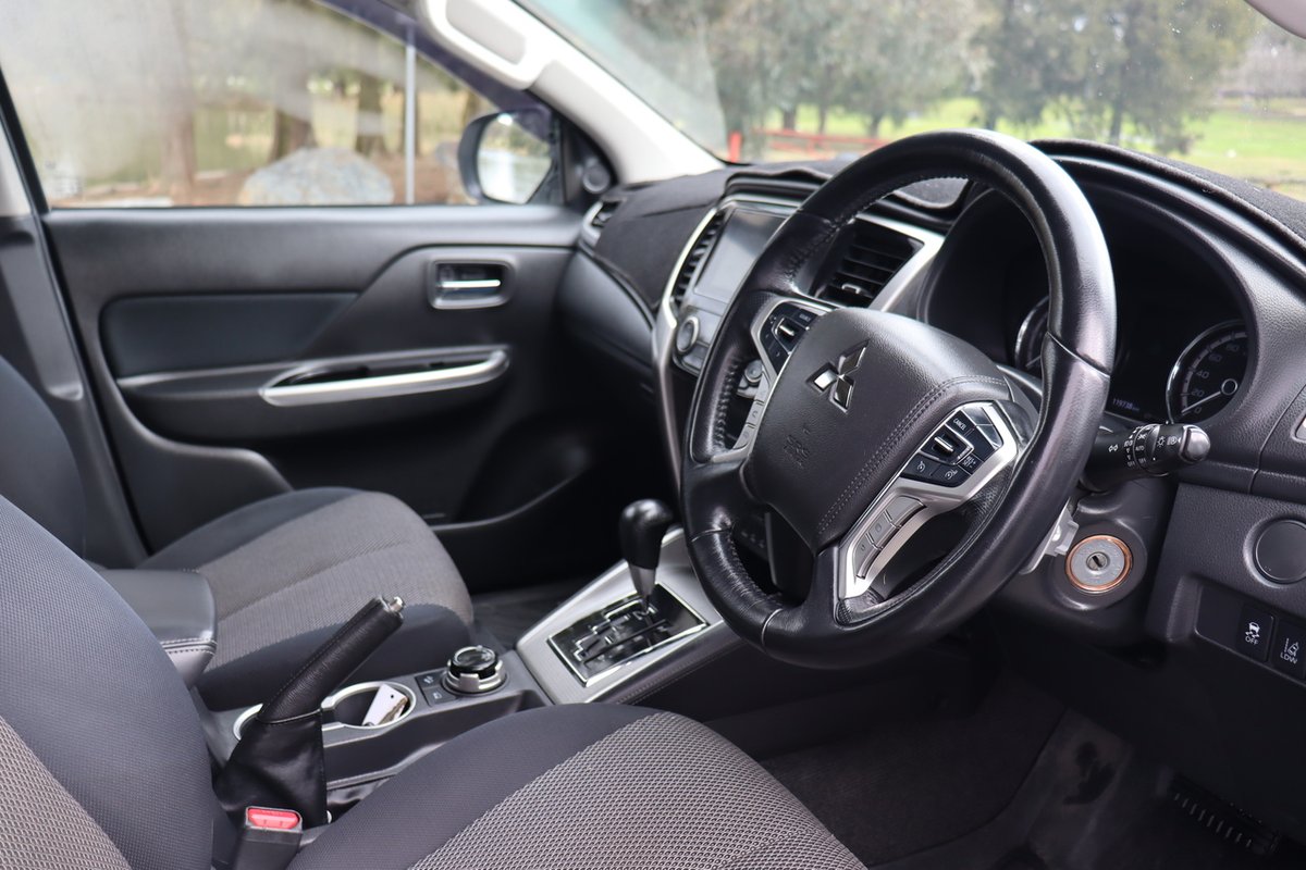 2018 Mitsubishi Triton GLS MQ MY18 4X4 Dual Range image 10