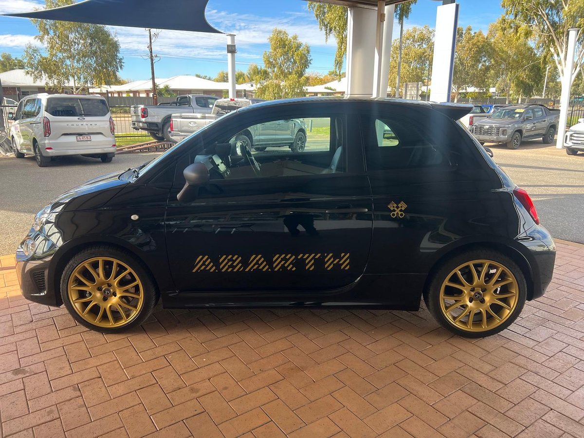2024 Abarth 695 75 Anniversario MY23 image 20