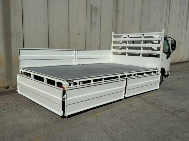 2014 Hino 300 Series 616 Steel Ace image 7
