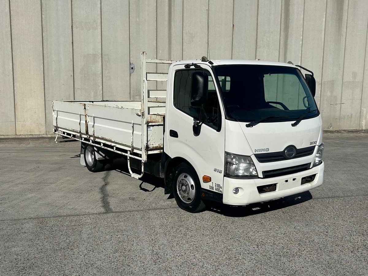 2014 Hino 300 Series 616 Steel Ace image 8