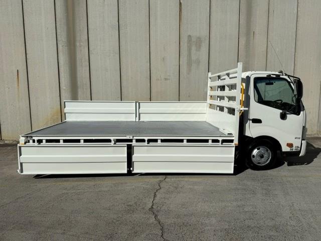 2014 Hino 300 Series 616 Steel Ace image 9