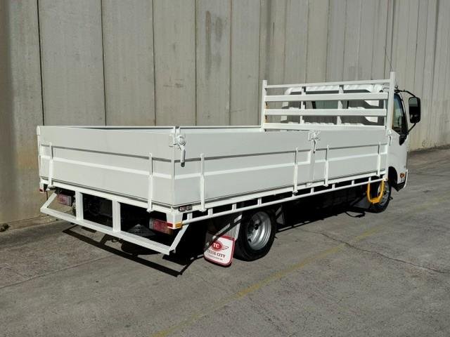2014 Hino 300 Series 616 Steel Ace image 5