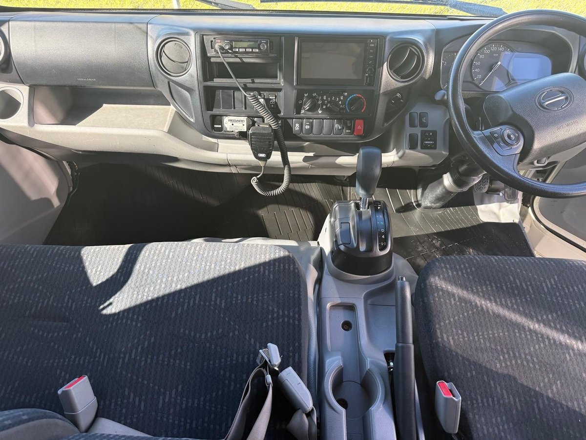 2023 Hino 300 Series 616 Crew image 15