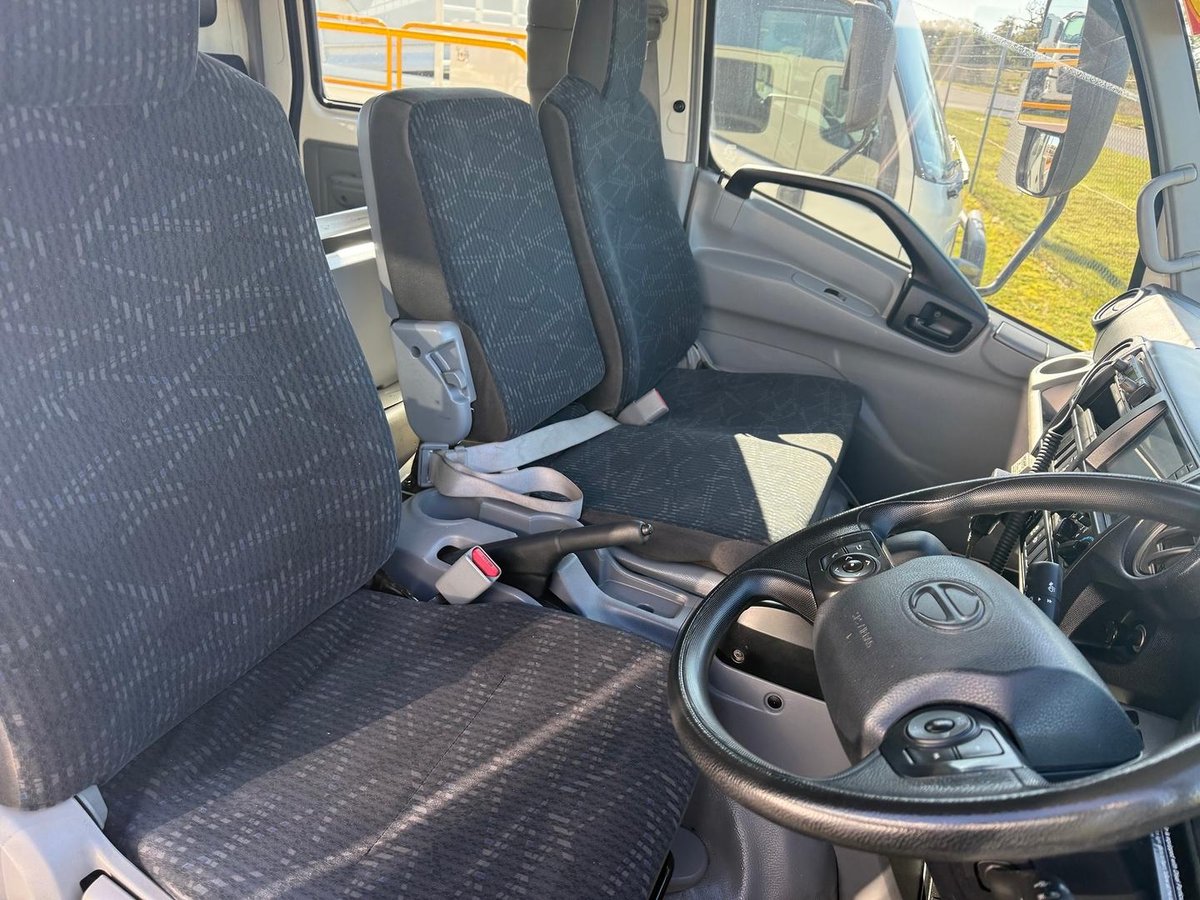 2023 Hino 300 Series 616 Crew image 17