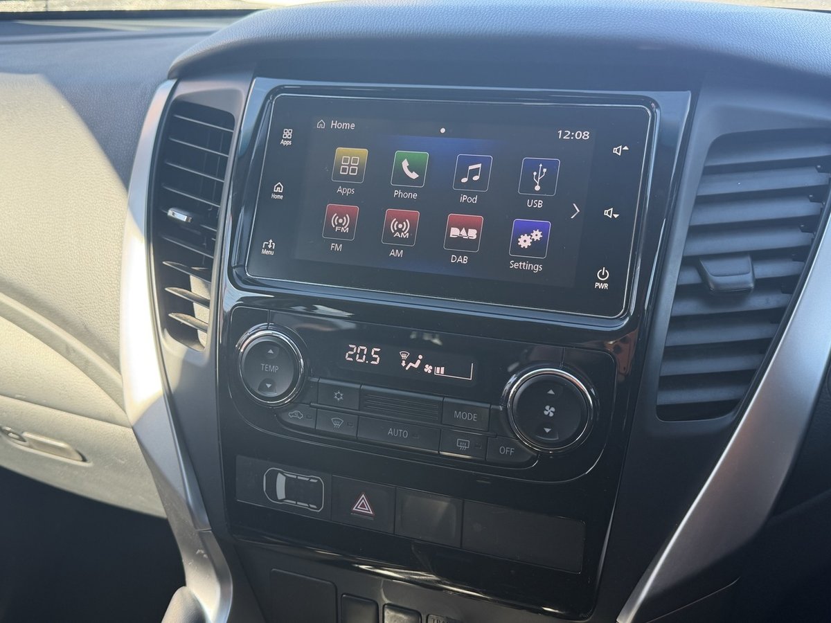 2019 Mitsubishi Pajero Sport GLX QE MY19 4X4 Dual Range image 13