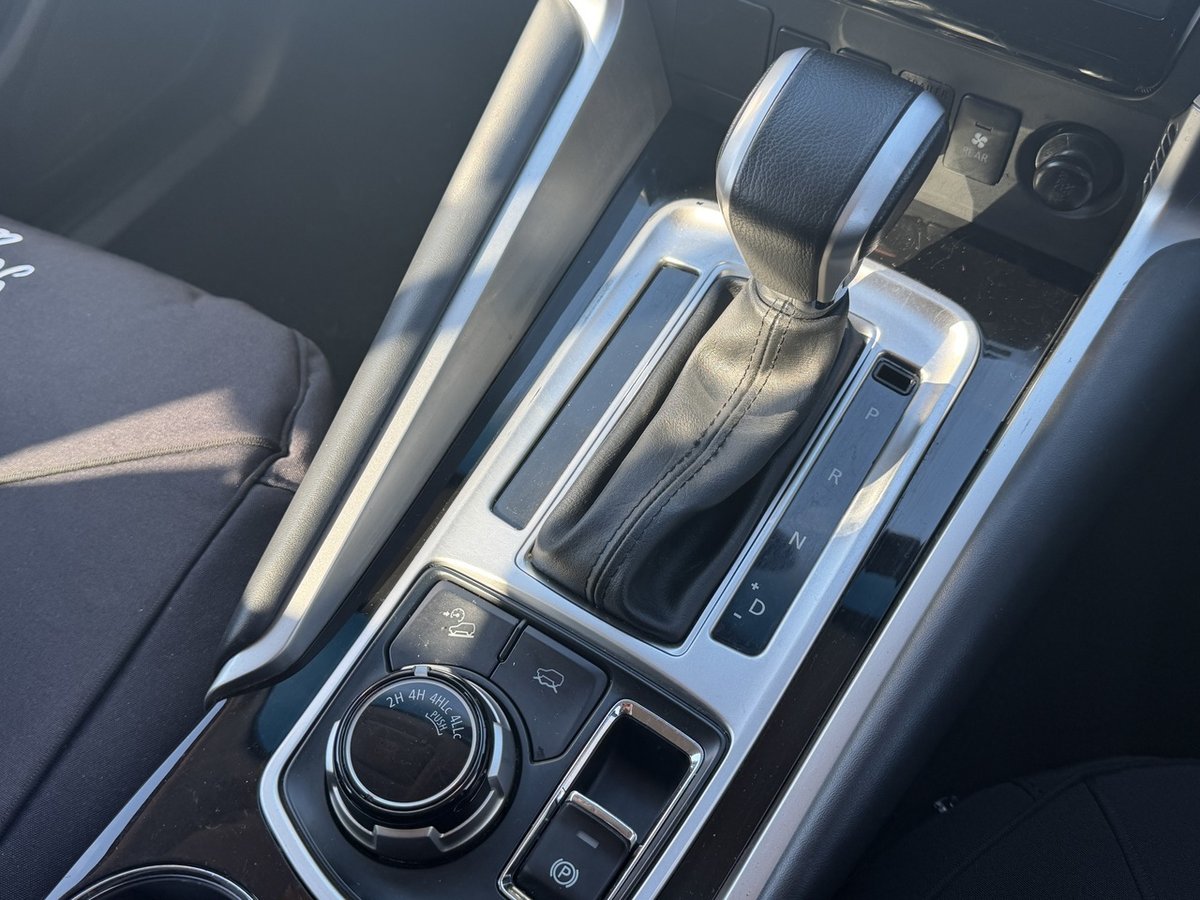 2019 Mitsubishi Pajero Sport GLX QE MY19 4X4 Dual Range image 15