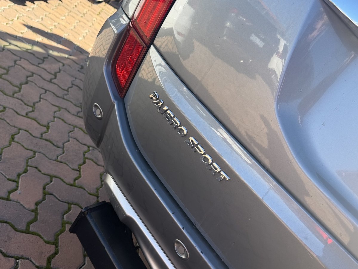 2019 Mitsubishi Pajero Sport GLX QE MY19 4X4 Dual Range image 7
