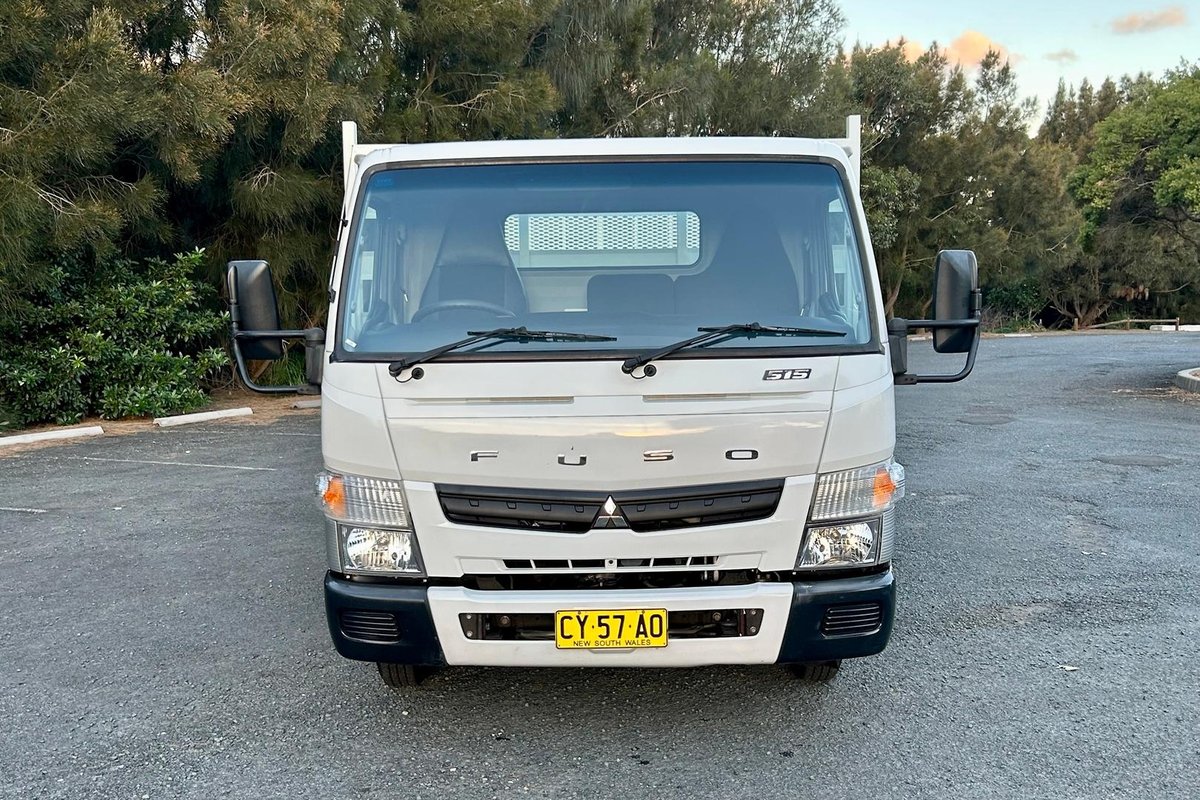 2019 Fuso Canter 515 image 8