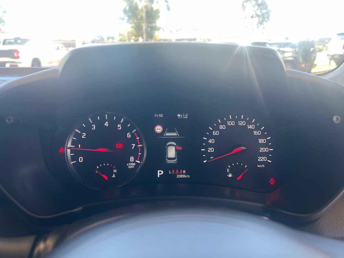 2026 Suzuki Swift Hybrid UZ image 12