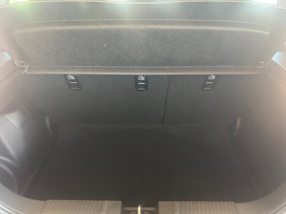 2026 Suzuki Swift Hybrid UZ image 10
