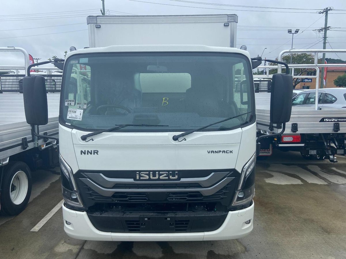 2026 Isuzu Nnr 45 150 Nnr 45-150 Dt34 Vanpack NNR 45-150 dt34 Vanpack image 5