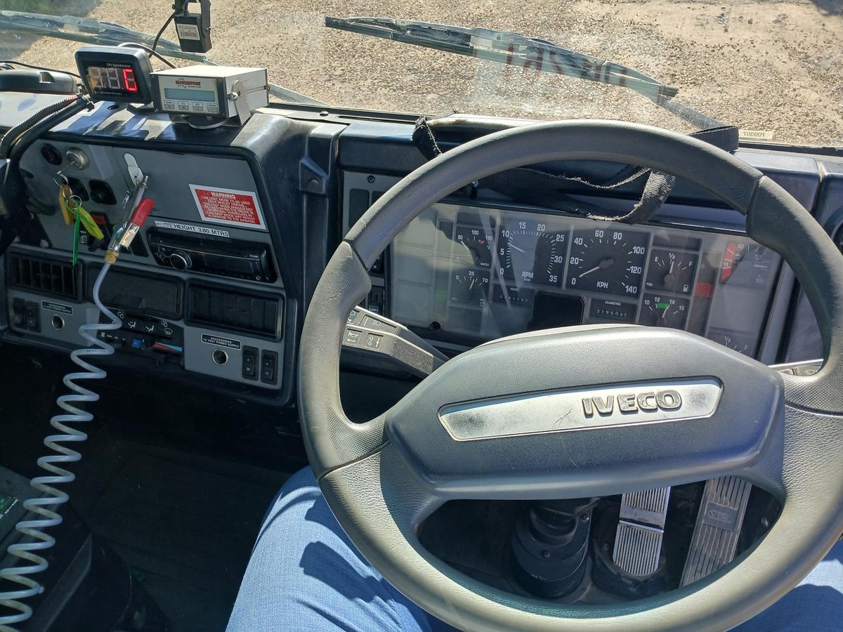 2012 Iveco Acco F2350G 280 image 16