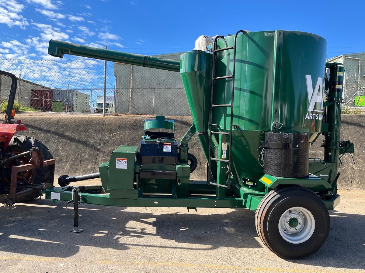 Art's Way 6105 Grinder Mixer image 13