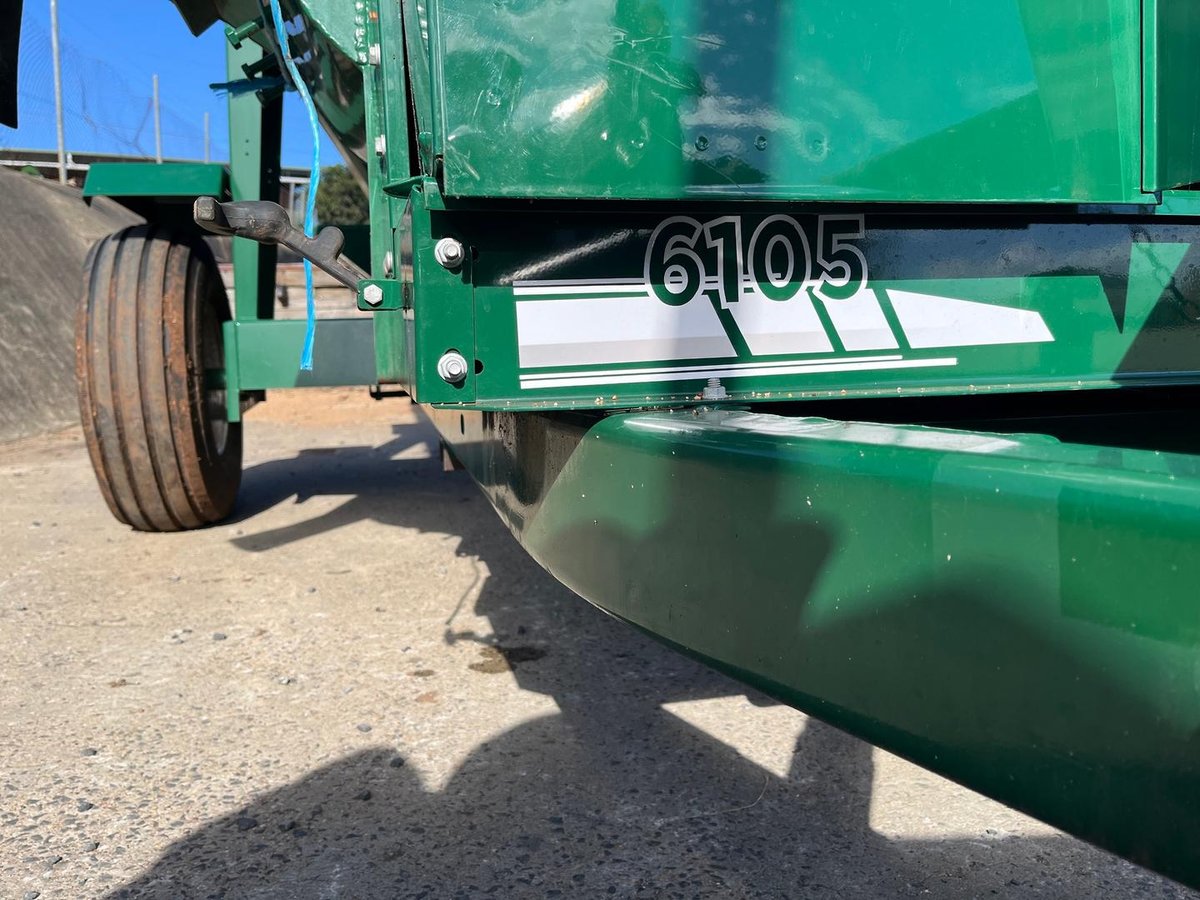 Art's Way 6105 Grinder Mixer image 8