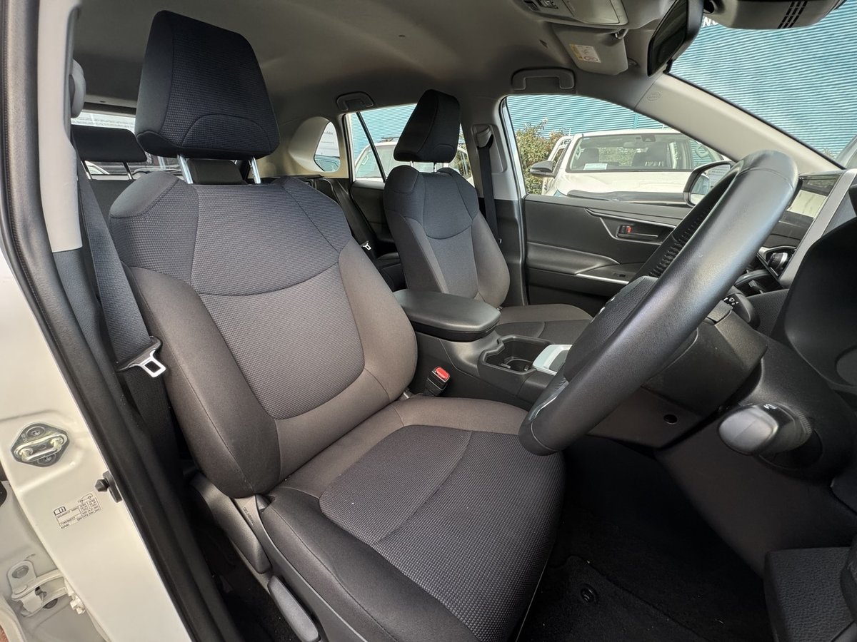 2023 Toyota RAV4 GX AXAH54R 4X4 On Demand image 11