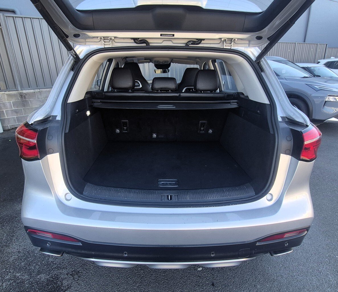 2021 MG HS PHEV Essence SAS23 MY21 image 23