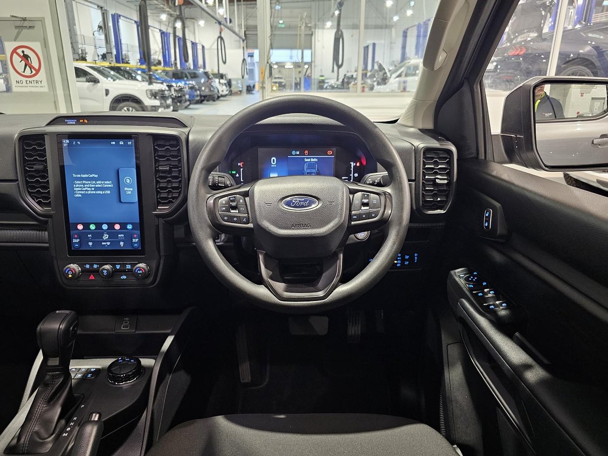 2025 Ford Ranger XLS MY25.25 4X4 Dual Range image 13