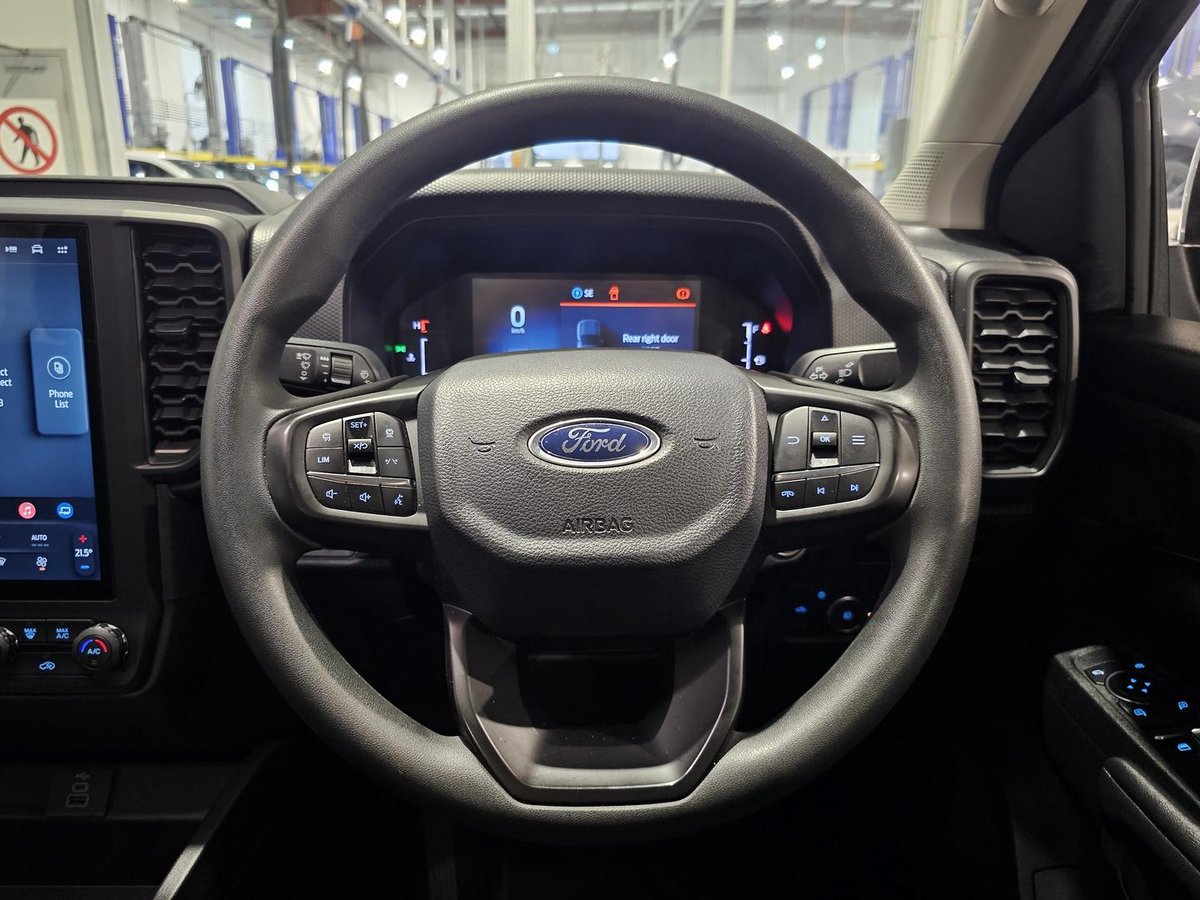 2025 Ford Ranger XLS MY25.25 4X4 Dual Range image 14